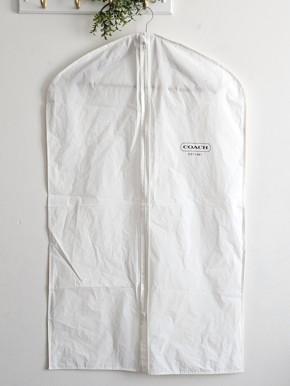 Coach White Garment Bag Travel Suit Dress Cover Storage Zip Cover 24x40